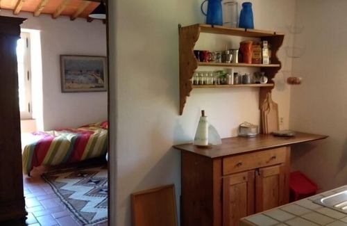 Sassetta Apartamento | Apartamento en una casa señorial con un estanque y grandes jardines