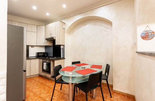 Corvin negyed Apartamento | Flat in Corvin Negyed with A/C near bus stop from/to Airport