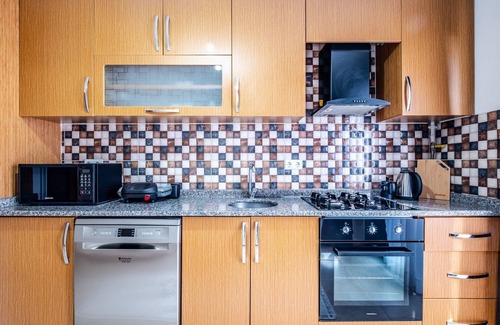 Maltepe Apartamento | Flat in Maltepe with Balcony near Shopping Malls
