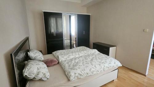 Banska Bystrica Apartamento | Flat is located in the city center