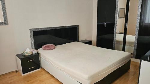 Banska Bystrica Apartamento | Flat is located in the city center