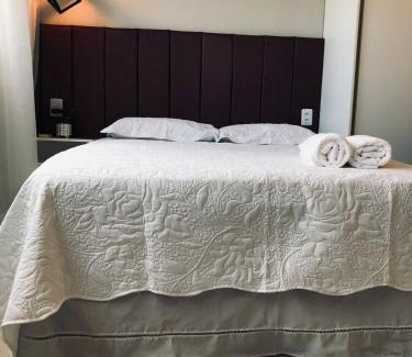 Boa Viagem Apartamento | Flat localizado a 200m Shopping Recife, bem Perto da Praia de Boa Viagem e com Wi-Fi 400Mbps