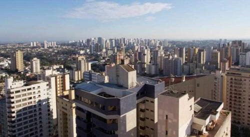 Centro Apartamento | FLAT LUXO PREMIUM - Londrina Flat Hotel - 43m² #garagemgrátis