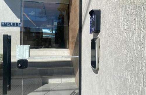 Volta Redonda Apartamento | Flat moderno Garagem AR cond Jardim Amália VR