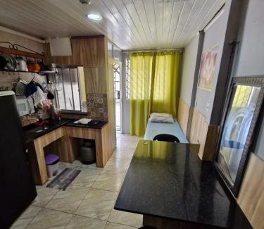 Itapua Apartamento | Flat na Praia de Itapuã no Terreo com AR-Condicionado - SEM TAXAS