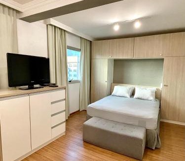 Pinheiros Apartamento | Flat particular incrível dentro do hotel QS Oscar Freire, próximo ao Hospital das Clínicas