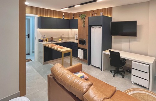 Centro Apartamento | Flat Particular no Pio Corrêa I Rua Itajaí I Pertinho dos Hospitais