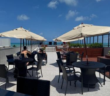 Cabo Branco Apartamento | Flat piscina borda infinita a 50m do mar - 214