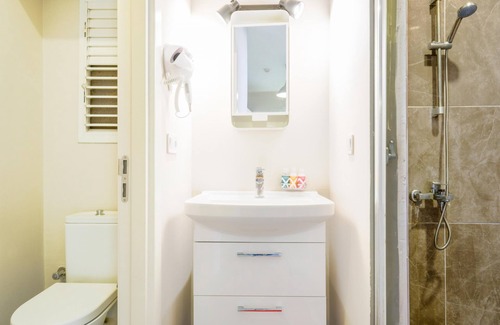 Urla Apartamento | Flat w Pooltable and Tennis Table 15 min to Beach