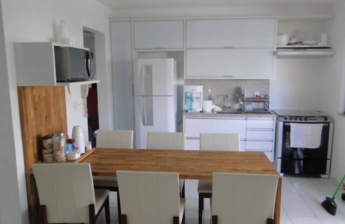 Jenipabu Apartamento | Piso con 03 suites, amueblado, WIFI, ropa de cama, piscina, barbacoa.
