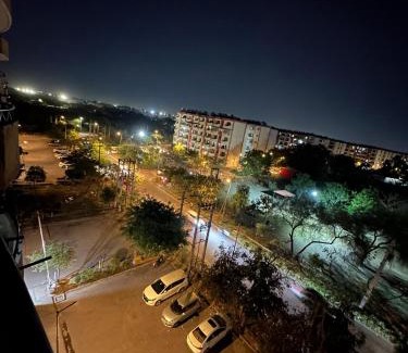 Chandigarh Apartamento | Flat with cricket stadium view near fortis phase 9