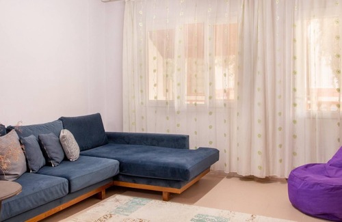 Konak Apartamento | Flat with Large Balcony in Izmir