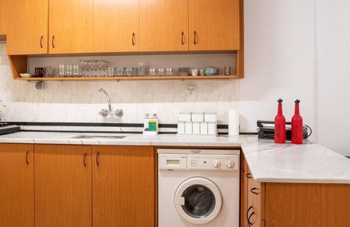 Konak Apartamento | Flat with Large Balcony in Izmir