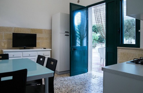 Salento Peninsula Apartamento | City / Village Apartment en Punta Prosciutto con 1 habitaciones, capacidad 4