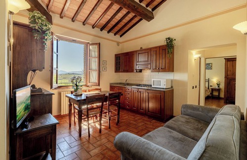 Montepulciano Apartamento | Flat with view,A/C,private terrace,wine estate with pool,Spa, children friendly
