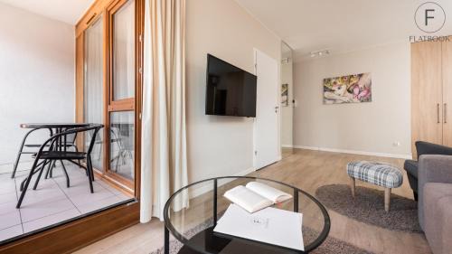 Old Town Apartamento | Flatbook - City Center Apartments Toruńska 145,167