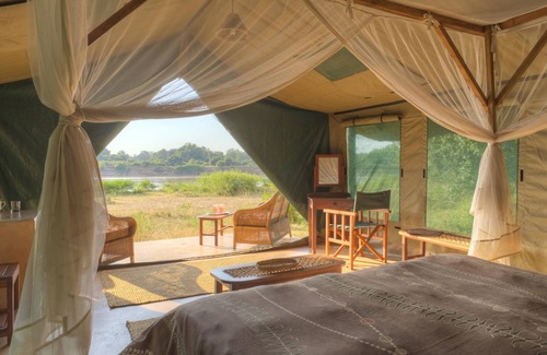 South Luangwa National Park Otro | Flatdogs Camp