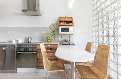 Antigua Cabaña | Flatguest Chozo del Viejo - Peaceful country Villa with Pool