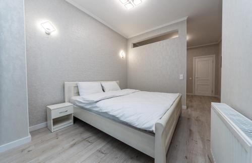 Pozniaky Apartamento | FlatRent Drahomanova 2a