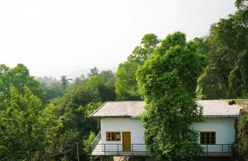 Chithirapuram Casa | Sabor y estancia relajante / plantación de especias / Munnar