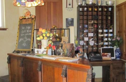 Lake Arrowhead Casa | FLEUR DE LAC EUROPERAN INn
