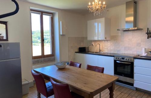 Saint-Leger-sous-Beuvray Apartamento | Fleurs au Bourg
