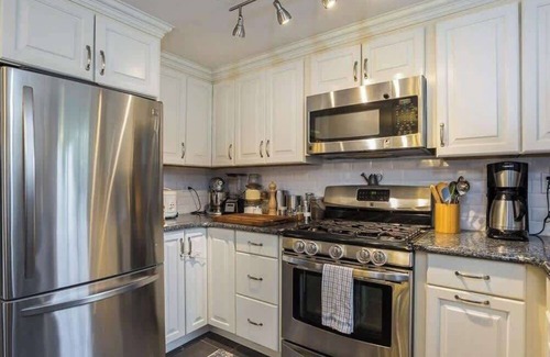 Greenwich Apartamento | The Safe House - High Tech Apt #2 - 3 Beds