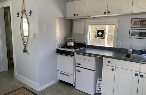 Snug Harbor Cabaña | The Snug Cottage -Snug Harbor - East Matunuck, RI