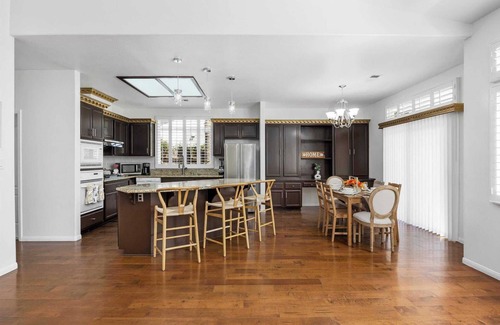 Greenacres Casa | Flexible Stays Await! Pet-Friendly Home with Garage & Cozy Workspace Here #41844