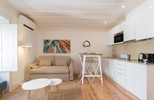 Mouraria Apartamento | FLH Anjos Lovely Apartment