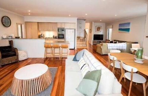 Queenscliff Casa | FLINDERs REST