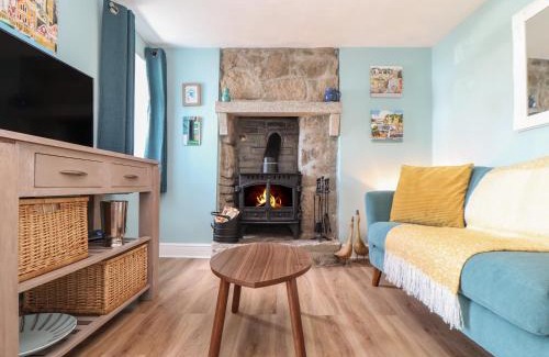 Pendeen Casa | Flintstone Cottage
