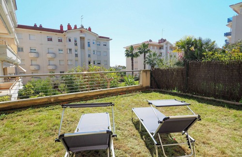 Vallpineda Apartamento | Flip Flop Beach House by Hello Homes Sitges