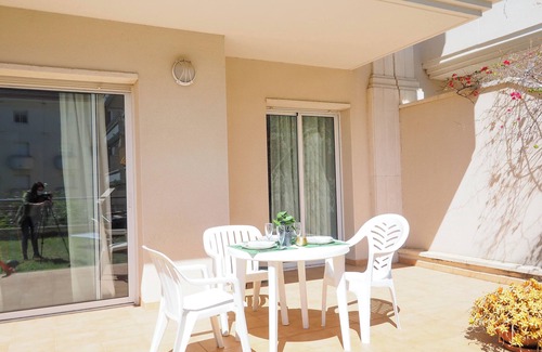 Vallpineda Apartamento | Flip Flop Beach House by Hello Homes Sitges