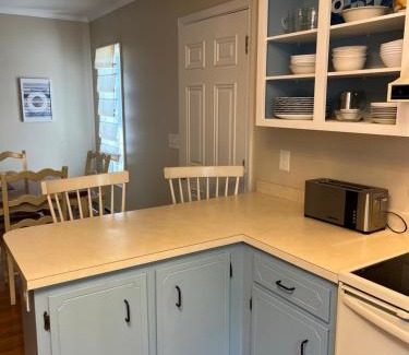 Maplewood Casa | Flip Flop Drop - Rehoboth Beach - Community Pool!