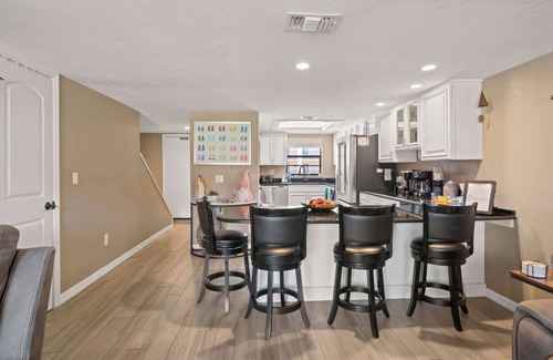 Avon By The Sea Condominio | Flip Flop Foray at Cocoa Beach