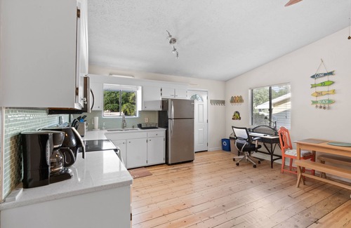 North Myrtle Beach Casa | Flip Flop Oasis - Private Home - 2 Bedrooms/2 Bathrooms - Cherry Grove Beach