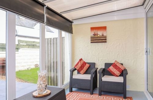 Rhosneigr Cabaña | FLIP FLOPS, pet friendly, country holiday cottage in Rhosneigr