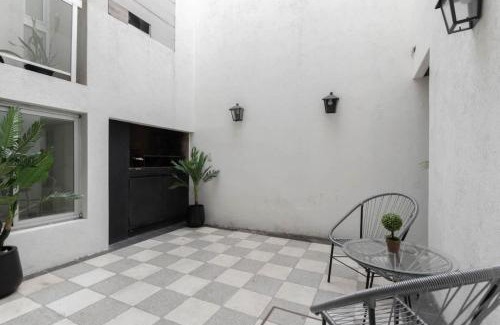 Chacarita Apartamento | Fliphaus Loyola 1500 'B' - 3 Bd 4 Ba Patio Grill & BBQ