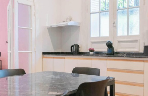 Colegiales Villa | Fliphaus + Mansion Paz - 20 pax Casa Deluxe Belgrano
