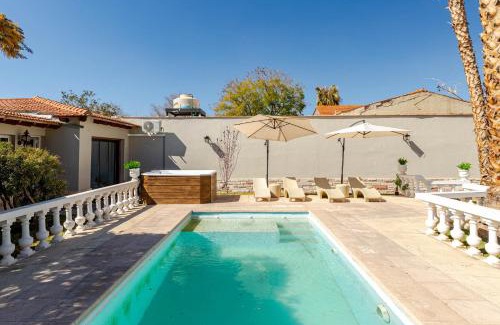 Godoy Cruz Casa | Fliphaus Wine Country - 9 Bd 22pax Pool Jacuzzi