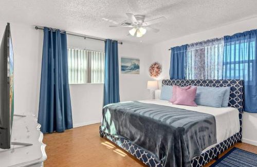 Upper Grand Lagoon Casa | Flirty Flamingo with Private Heated Pool, Game Room, and AMAZING Covered Outdoor Living