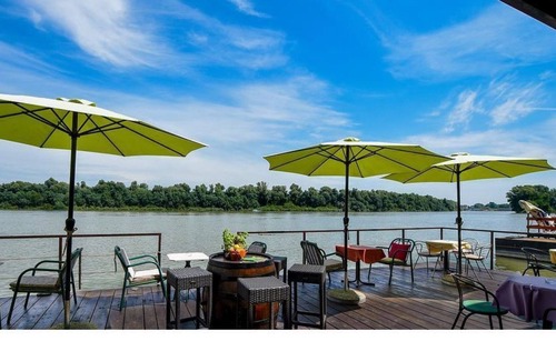Novi Beograd Casa | Casa flotante en el río, cerca de la ciudad - Apt 4 (Habitación familiar)