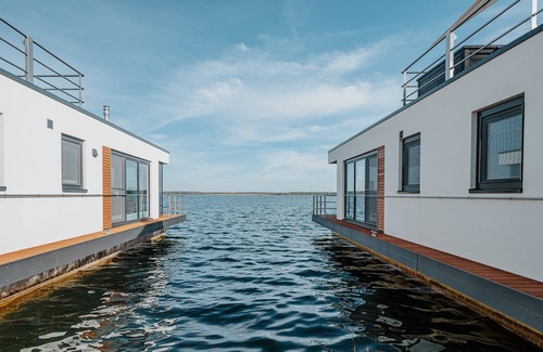Laasow Alquiler De Eote | Floatinghouses Spreewald - Schwimmende Ferienhäuser