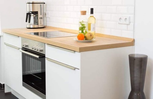 Moabit Apartamento | Floor 2 (Apt. 4 + 5) 195 SQM & 5 BR / ENTIRE FLOOR: MAX 21 PERSONS