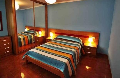 Malpica de Bergantinos Apartamento | Floor Buño 6 (s.h.)