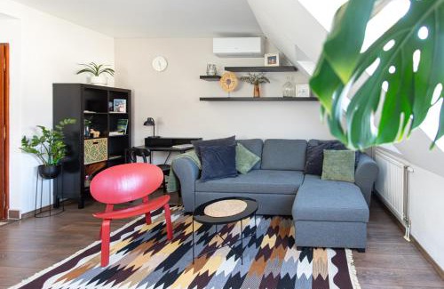 Ferencvaros Apartamento | Floral Bliss Apartment