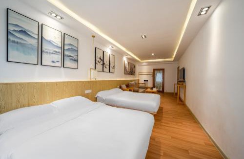 Diecai Casa | Floral Hotel Guilin Daifeng Lake House