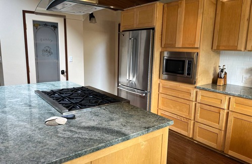 Langlois Casa | Floras Lakefront Pet Friendly Near Bandon Dunes