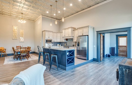 Florence Apartamento | Florence Vacation Rental w/ Rooftop Deck!